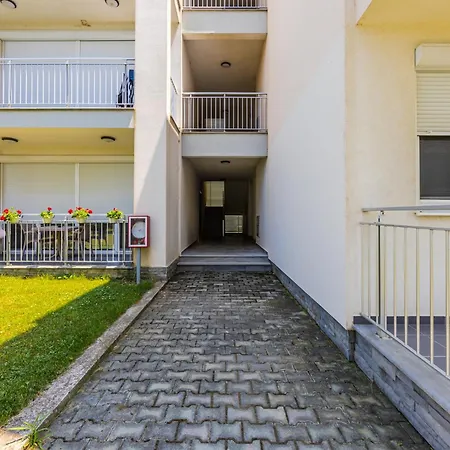 Talea 1 By Pikhost Appartement Lezhë