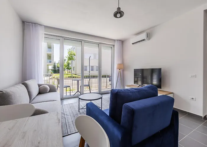 Talea 1 By Pikhost * Lezhë